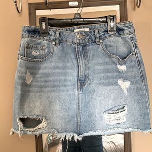 Jean skirt with rips